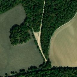 Satellite imagery of Château de Dinteville, FR