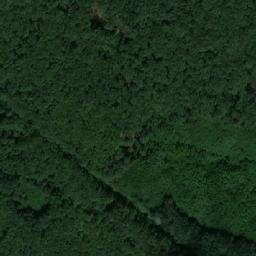 Satellite imagery of Leányvár, HU