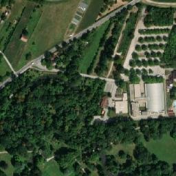 Satellite imagery of Schloß Prugg, AT