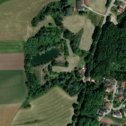 Satellite imagery of Weinberg, DE