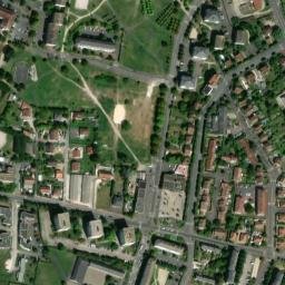 Satellite imagery of Château de Montargis, FR