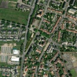 Satellite imagery of Château de Montargis, FR