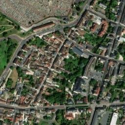 Satellite imagery of Château de Montargis, FR