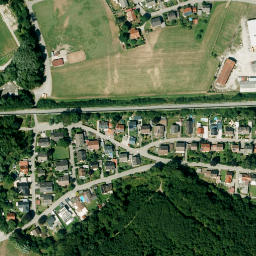 Satellite imagery of Schloßberg, DE