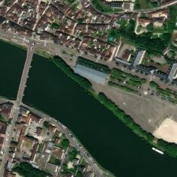 Satellite imagery of Château de Joigny, FR