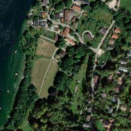 Satellite imagery of Schloss Berg, DE