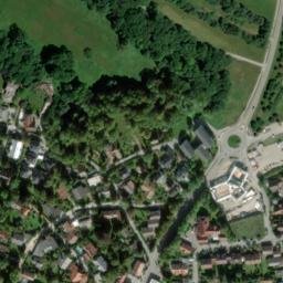 Satellite imagery of Schloss Berg, DE