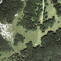 Satellite imagery of Staff, AT