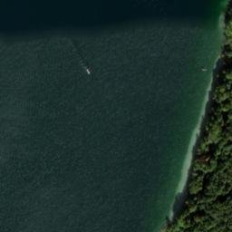 Satellite imagery of Schloss Berg, DE