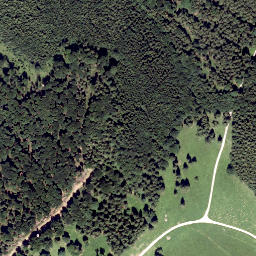 Satellite imagery of Staff, AT