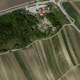 Satellite imagery of Mautsäule, SK