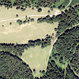 Satellite imagery of Staff, AT