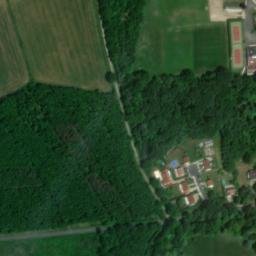 Satellite imagery of Château du Plessis, FR