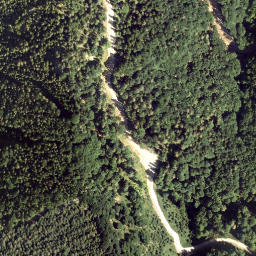 Satellite imagery of Kleiner Zeller Fels, AT