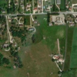 Satellite imagery of Château du Plessis, FR