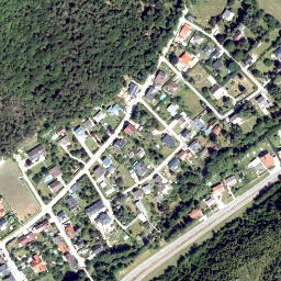 Satellite imagery of cairn, AT