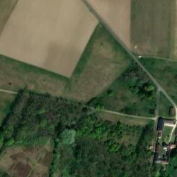 Satellite imagery of Château de Latingy, FR