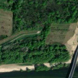 Satellite imagery of Château de Latingy, FR