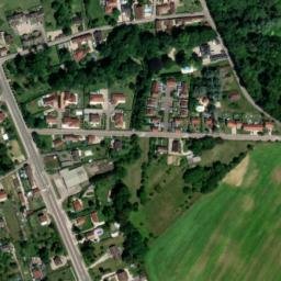 Satellite imagery of Château de Régennes, FR