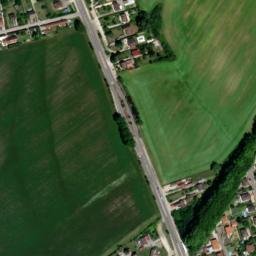 Satellite imagery of Château de Régennes, FR