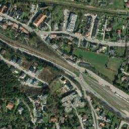 Satellite imagery of Höllturm, AT