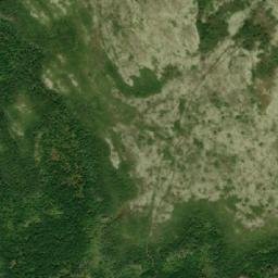 Satellite imagery of Pippys, CA