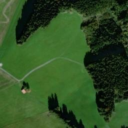 Satellite imagery of Pfarrbühel, DE