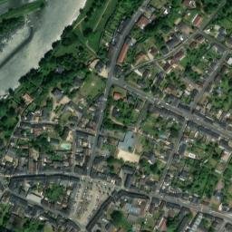 Satellite imagery of Château de Malicorne-sur-Sarthe, FR