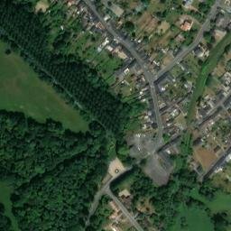 Satellite imagery of Château de Malicorne-sur-Sarthe, FR