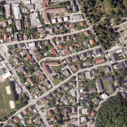 Satellite imagery of Schloss Neuhaus, AT