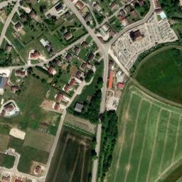 Satellite imagery of Petit-Pontigny, FR