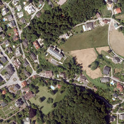 Satellite imagery of Schloss Neuhaus, AT