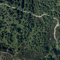 Satellite imagery of Sender Spering, AT