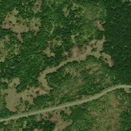Satellite imagery of Hanging Hill, CA