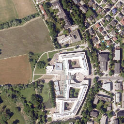 Satellite imagery of Schloss Freisaal, AT