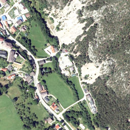 Satellite imagery of Himberg, AT