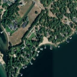 Satellite imagery of Chicken Point, US