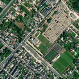 Satellite imagery of Château de Beaugency, FR
