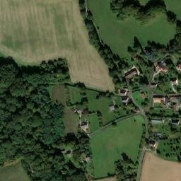 Satellite imagery of Château de la Flotte, FR