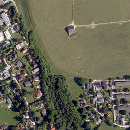 Satellite imagery of Schloss Emsburg, AT