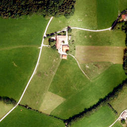 Satellite imagery of Hocheck, DE