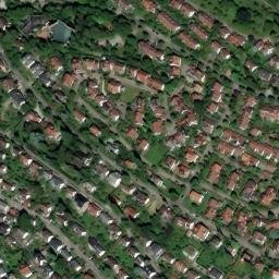 Satellite imagery of Schloß Rauenstein, DE