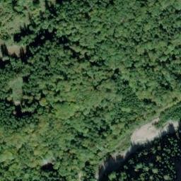 Satellite imagery of cairn, DE