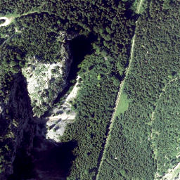 Satellite imagery of cairn, AT