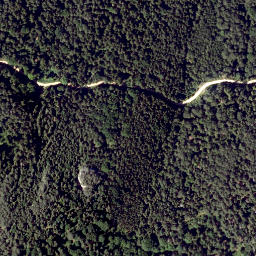 Satellite imagery of cairn, AT