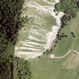 Satellite imagery of Gartenberg, AT