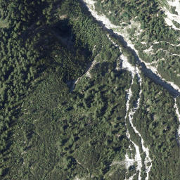 Satellite imagery of cairn, DE