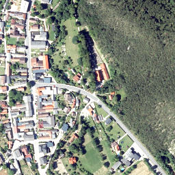 Satellite imagery of cairn, AT