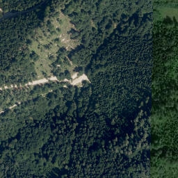 Satellite imagery of Weinberg, AT