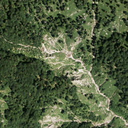 Satellite imagery of Zinnenberg, AT
